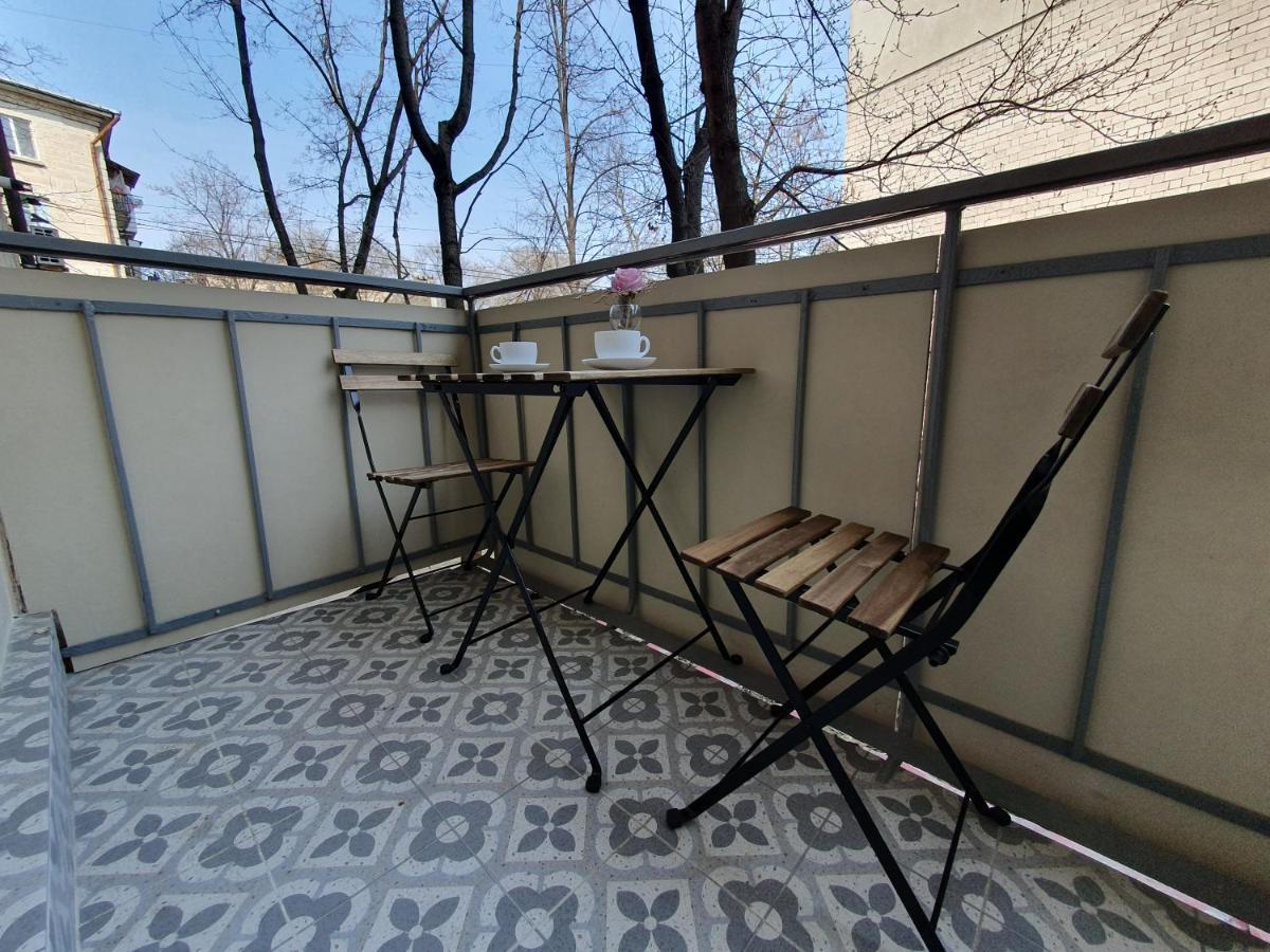 All New And Cozy Apartment In The Silence Center Chisináu Exterior foto